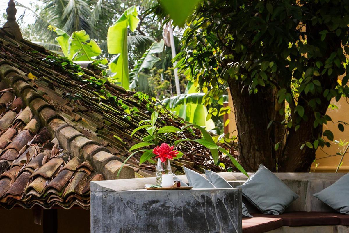 Sri Yoga Shala Bed & Breakfast Unawatuna Exterior foto