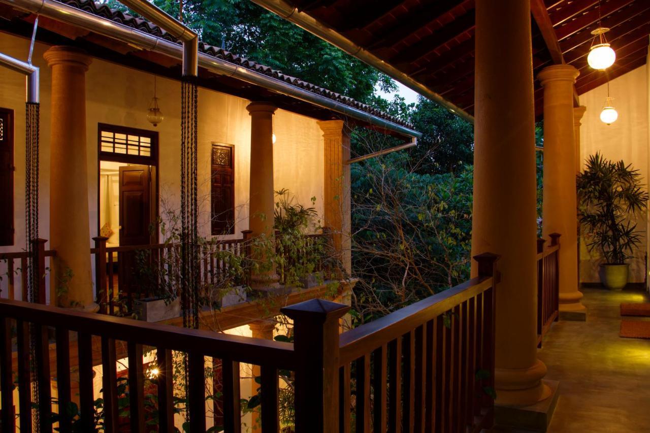 Sri Yoga Shala Bed & Breakfast Unawatuna Exterior foto
